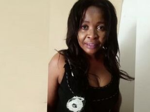 Ebony_Cougar