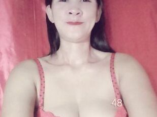 Hotasian48