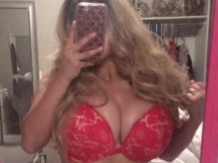 Lacee_Carla