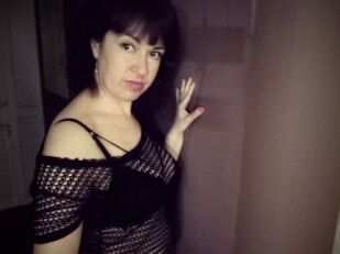 LovelyHot