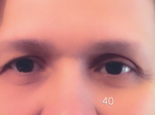 Laaura40