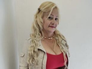 Lady_kiss_gold