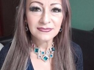 Mommmymature