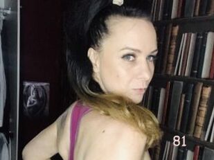 NaughtyAlice81