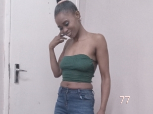 Naughtyluux77