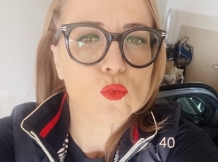 Pussylips40