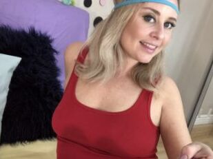 SunnyMilf