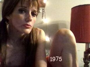 Tee1975