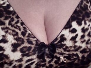 Yliene70